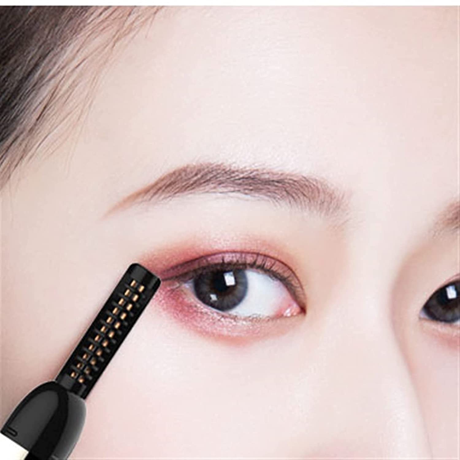 USB Rechargeable Heated Eyelash Curler for Natural, Long-Lasting Curl